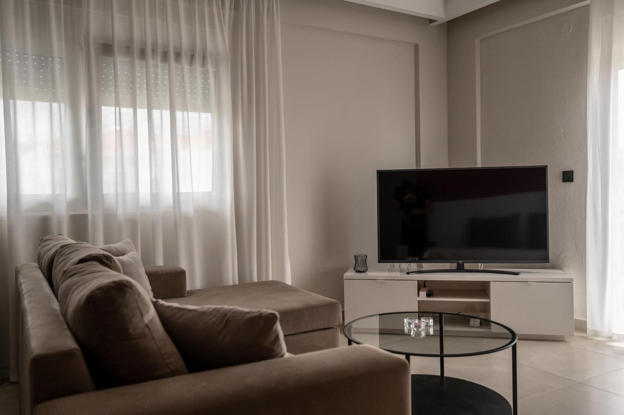 Likehome Apartments 오레스티아스 외부 사진